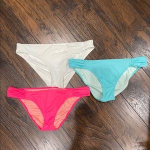 Victoria’s Secret Lot of Bikini Bottoms size M